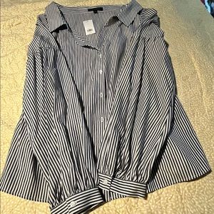 Ladies button down blouse